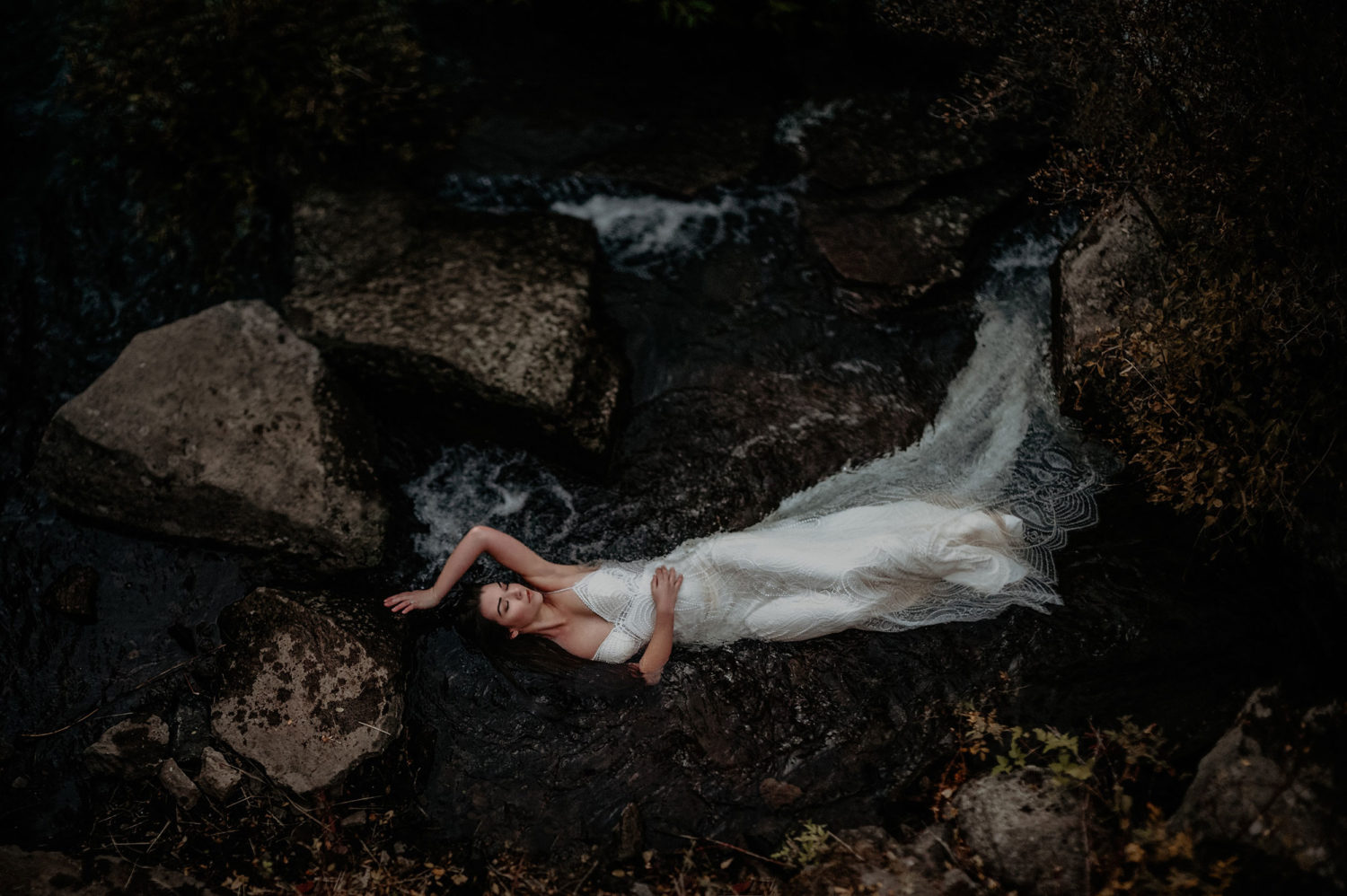 Fine Art Bridal Portrait & photographer bend oregon