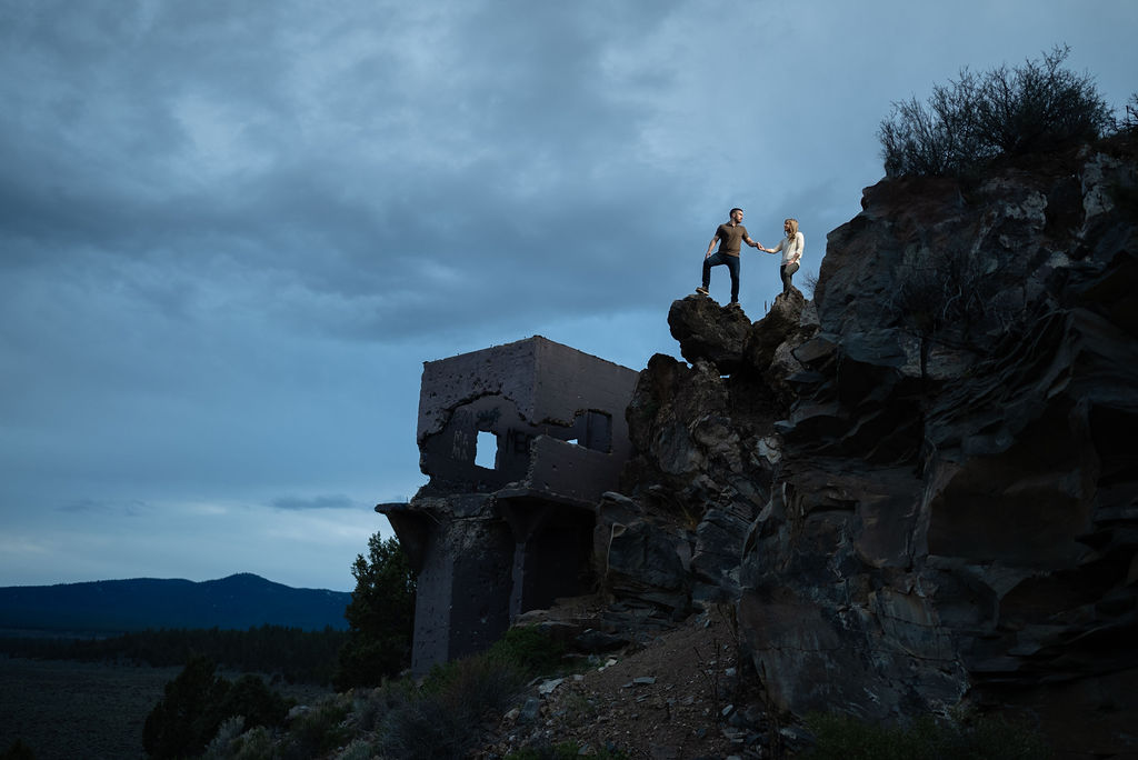 dark and moody engagement sessions in bend Oregon 