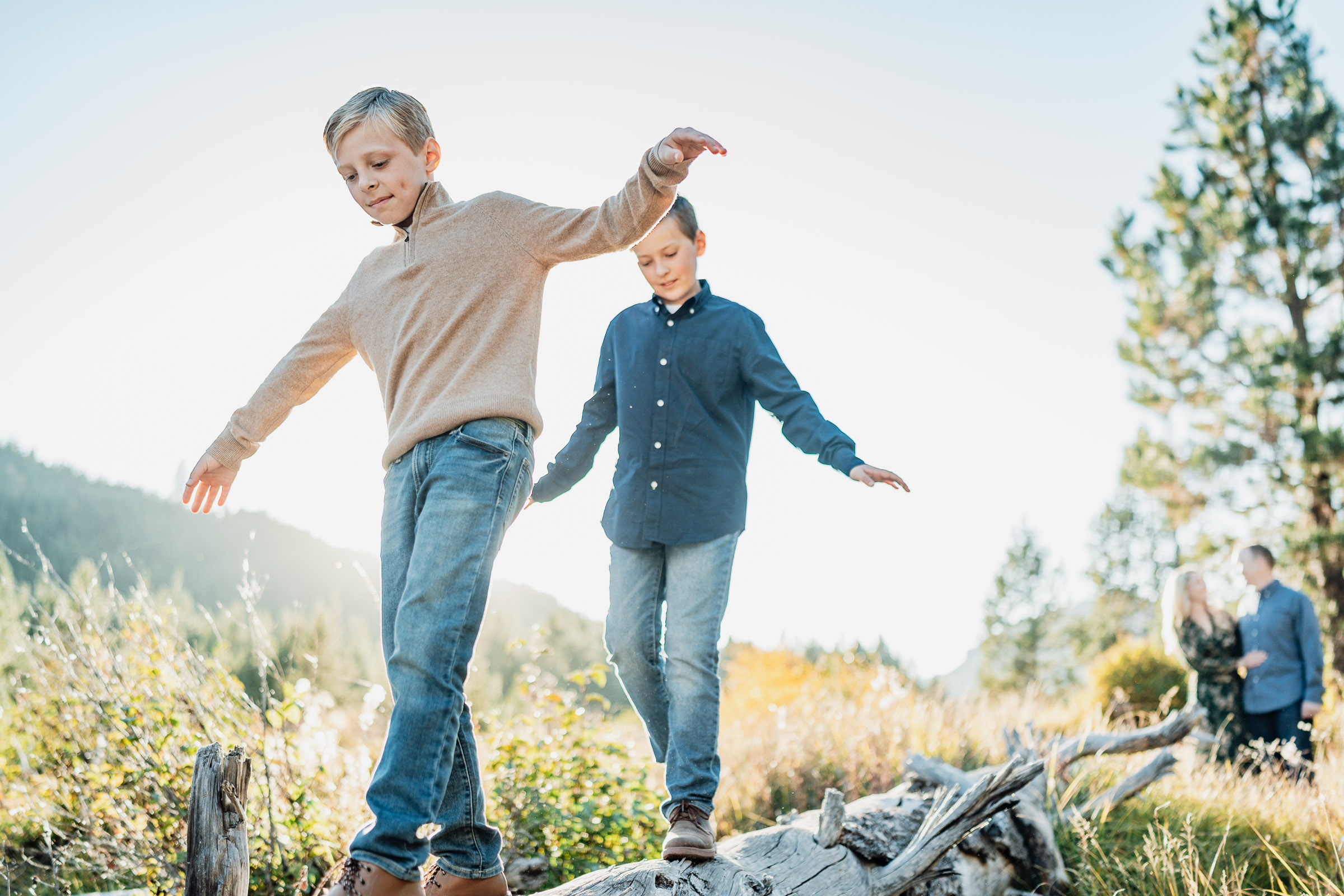 Oregon family photographer in Bend